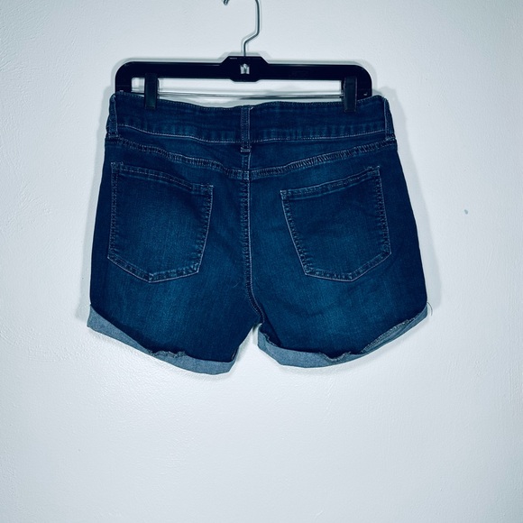 Women’s Authentic American Heritage Mid Rise Jean Shorts - Picture 3 of 4